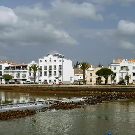 3-bed In Town Centre With Beach Access! * Tavira